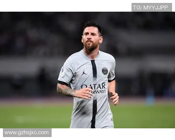 2000年前后足坛巨星风云人物盘点与辉煌岁月再现