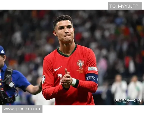 全球足球传奇球星全解析 从历史巨匠到当代天才的精彩回顾