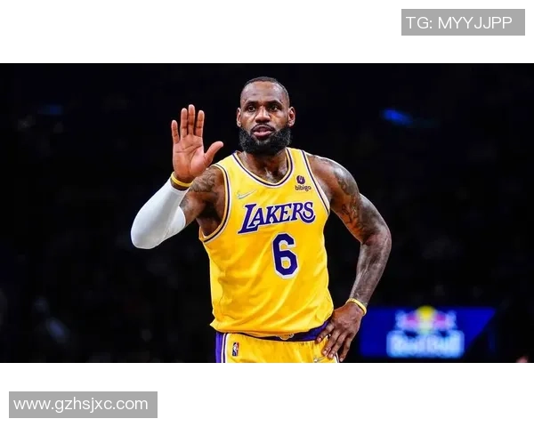 詹姆斯全民足球理念引领新潮流 如何从球场到社会实现全方位影响力